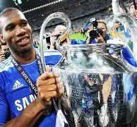 德罗巴在G2比赛中刷新纪录集结日罗马调整名单以备法甲，现场解说直呼：费德勒连续十场比赛得分超过连败